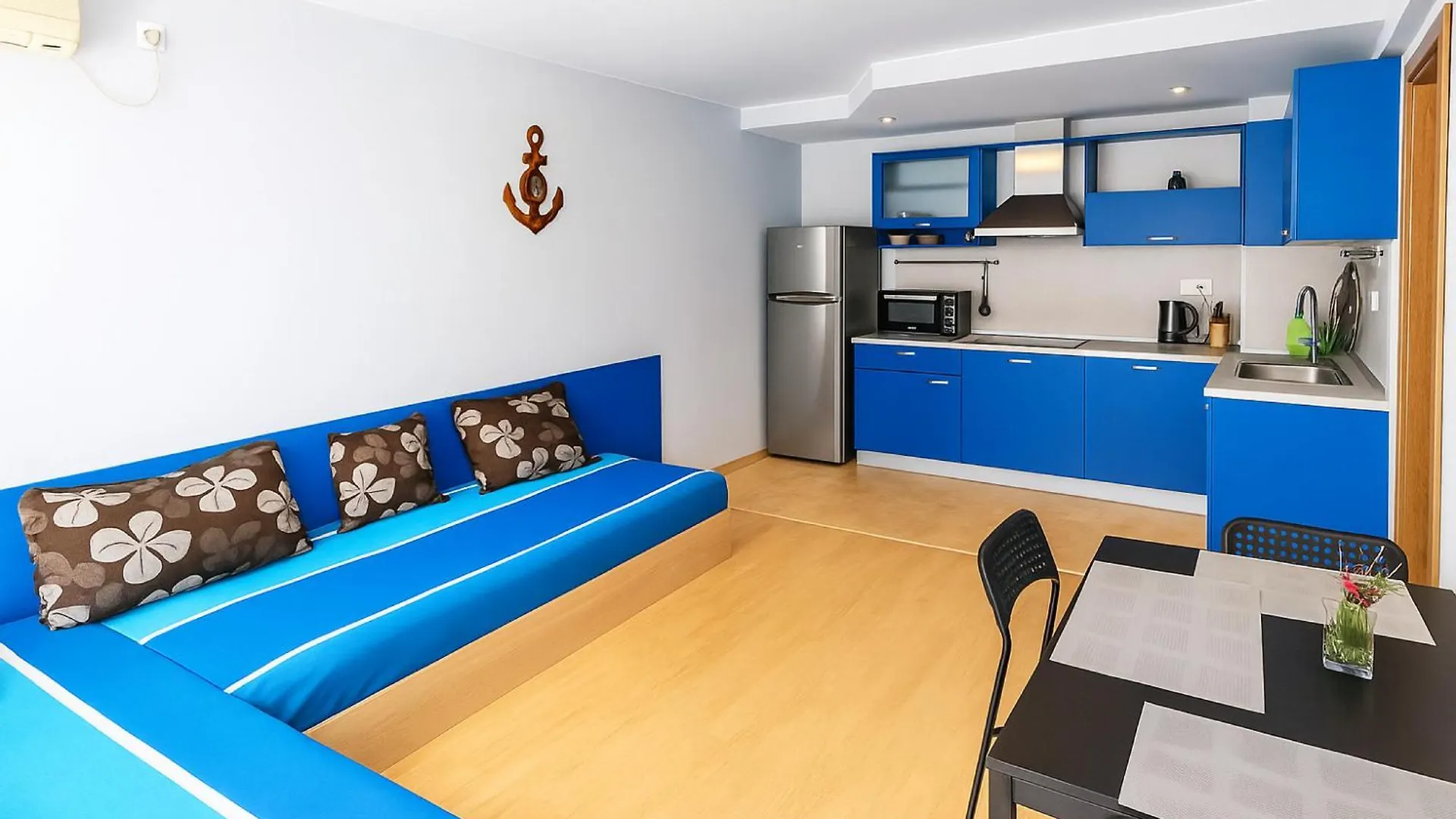 Seaside Nest For 4 Apartment Varna 0*,  Bulgaria